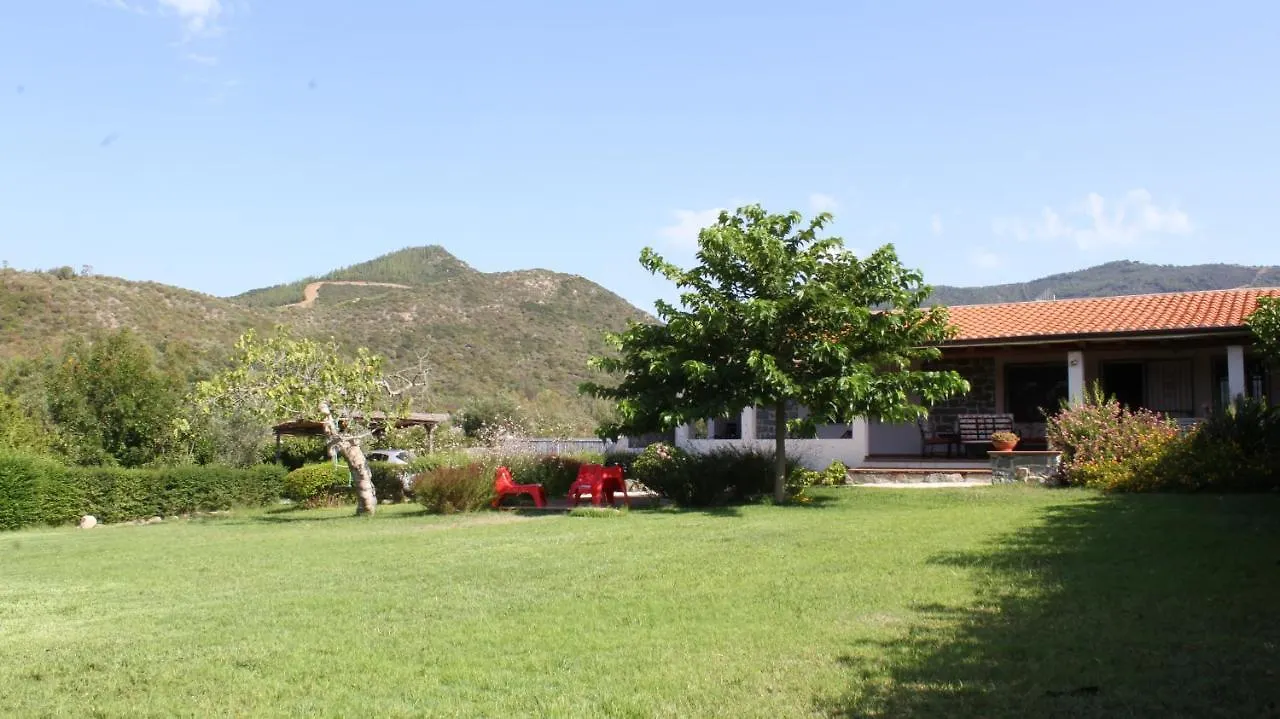 Countryside Villa In Sardinia Triei
